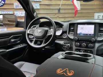 DODGE RAM 1500 OFFROAD 5.7L AHK 4x4 LPG SZH Rollbar