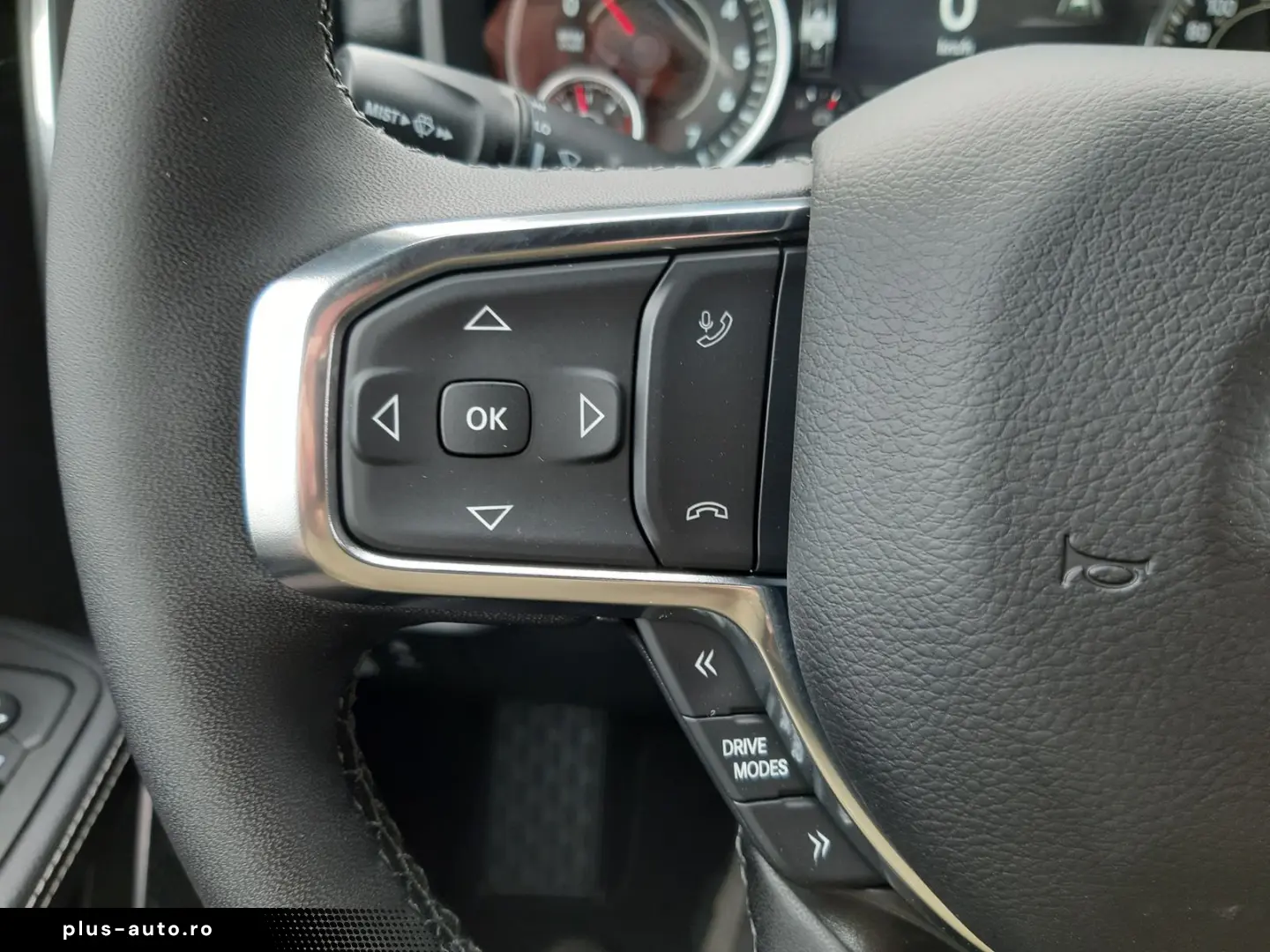 DODGE RAM 1500 Crew Cab Laramie 3.0   LPG