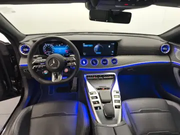 MERCEDES-BENZ GT 53 4M  Pano AHK Burmester Distro Multibeam