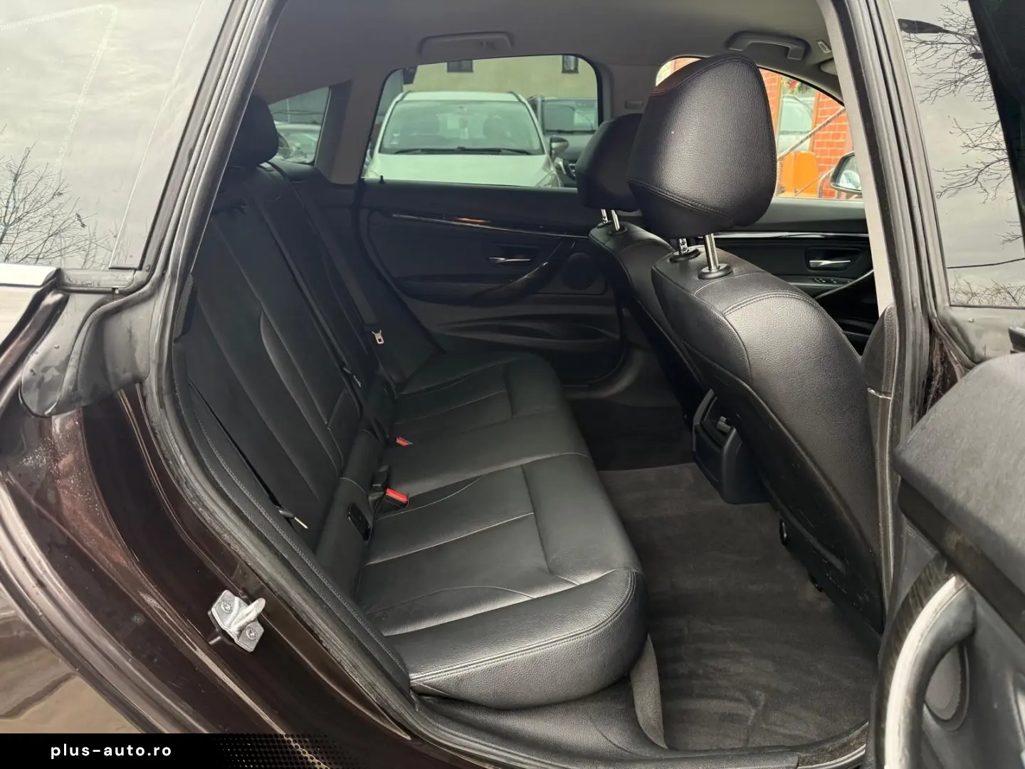 BMW Seria 3 320d GT Luxury Line