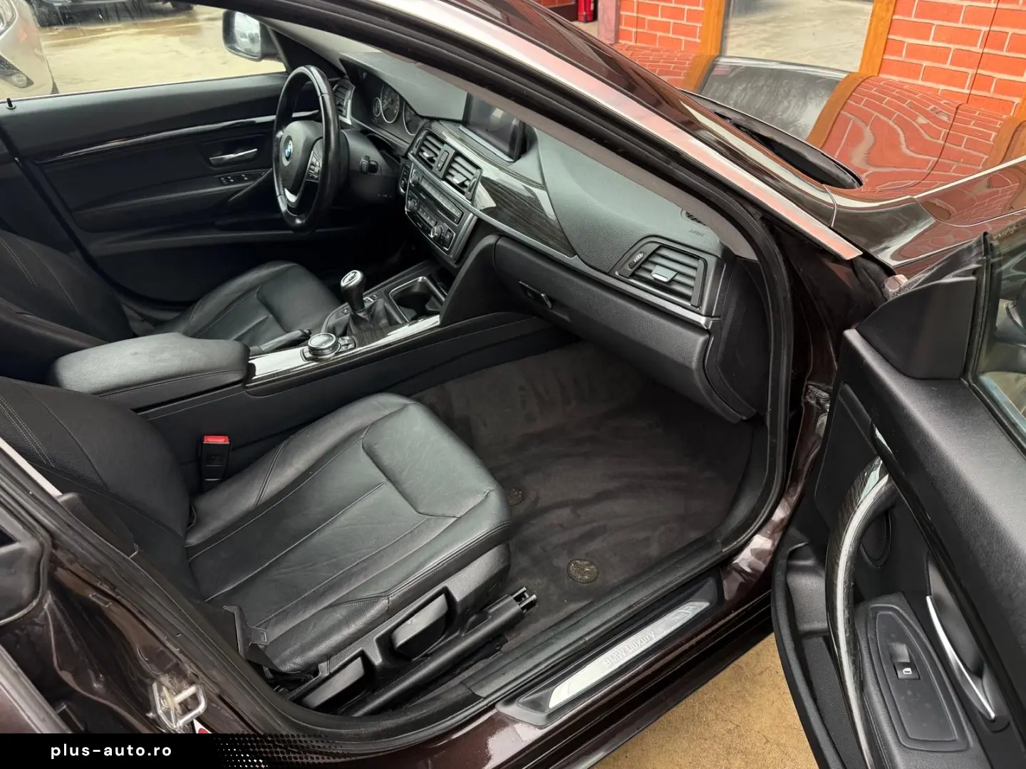 BMW Seria 3 320d GT Luxury Line