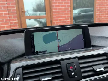 BMW Seria 3 320d GT Luxury Line