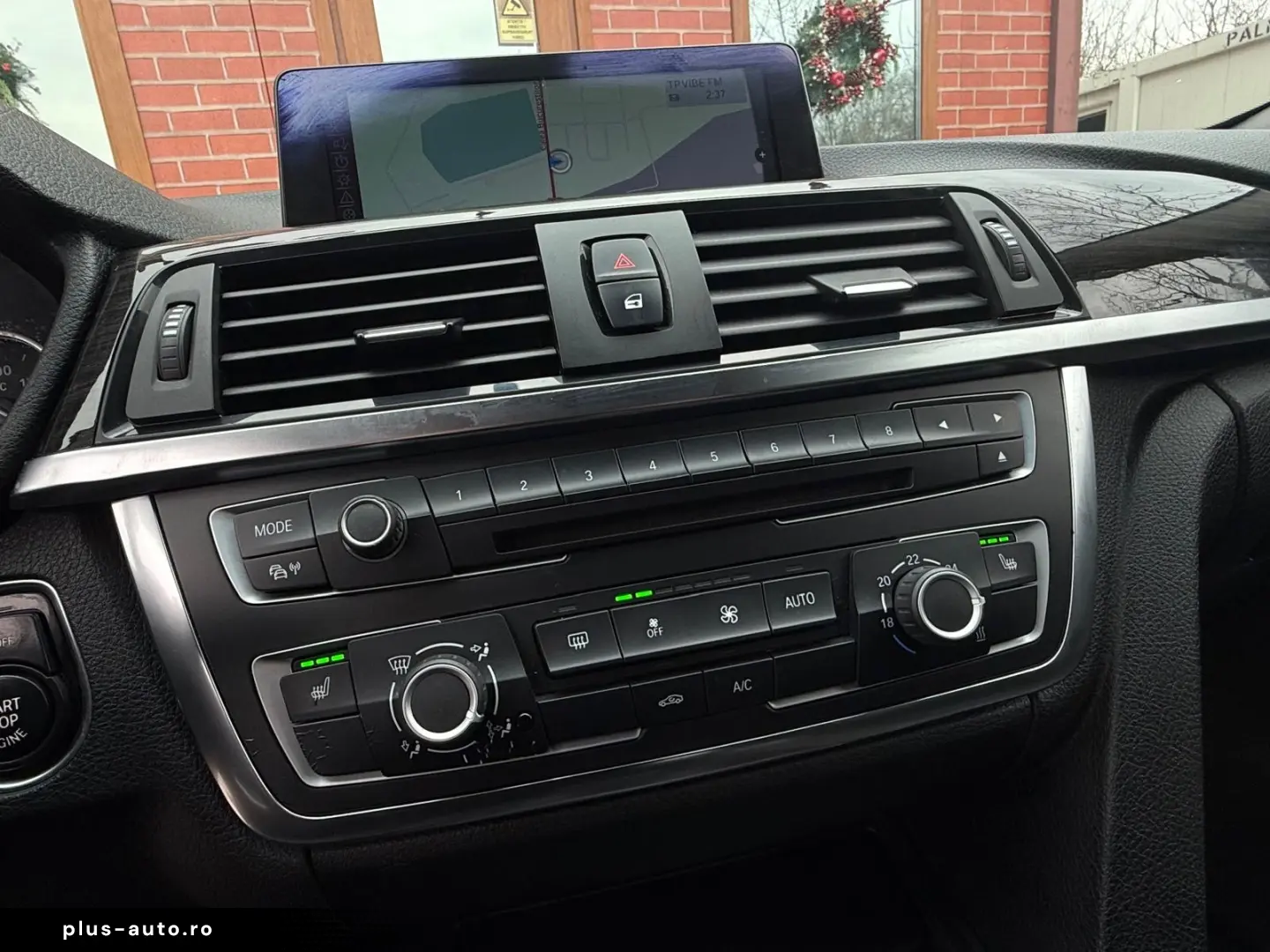 BMW Seria 3 320d GT Luxury Line