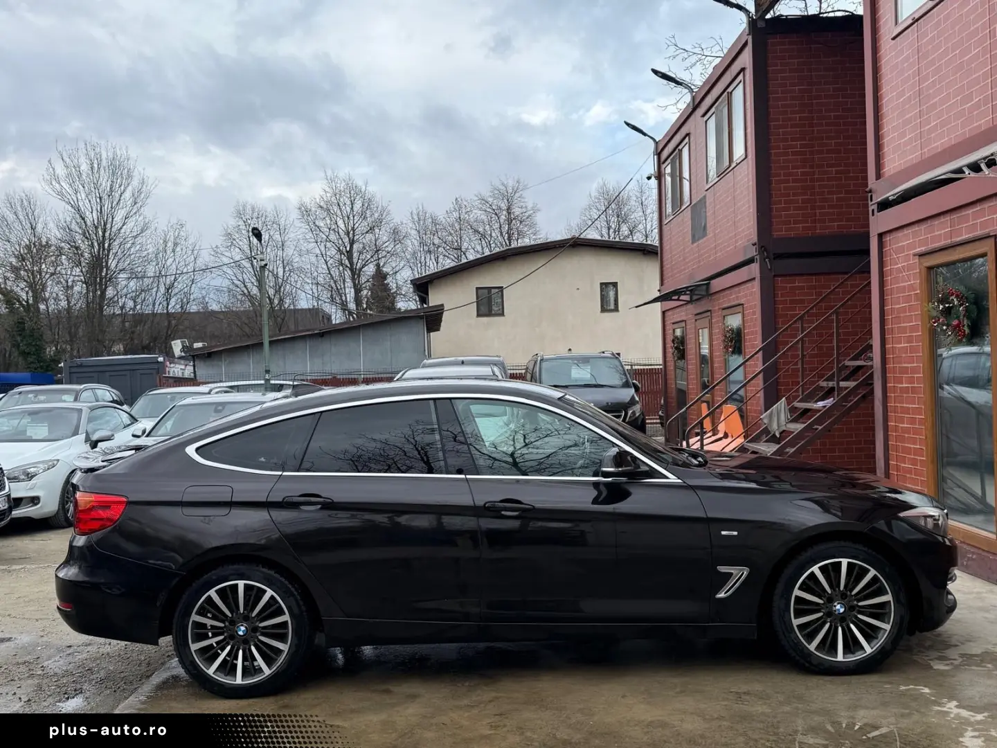 BMW Seria 3 320d GT Luxury Line