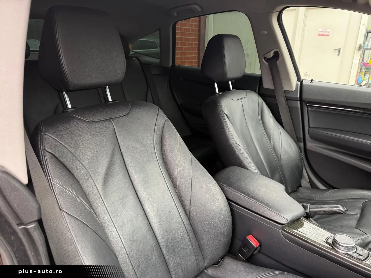 BMW Seria 3 320d GT Luxury Line