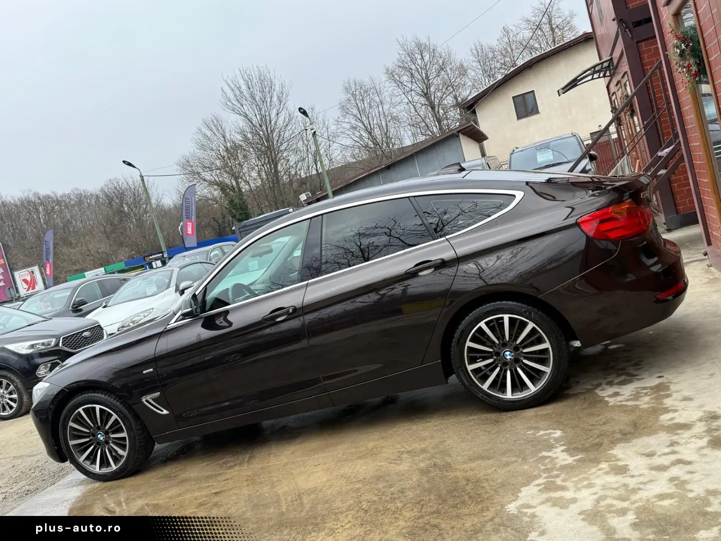 BMW Seria 3 320d GT Luxury Line