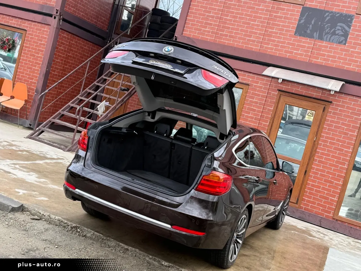 BMW Seria 3 320d GT Luxury Line