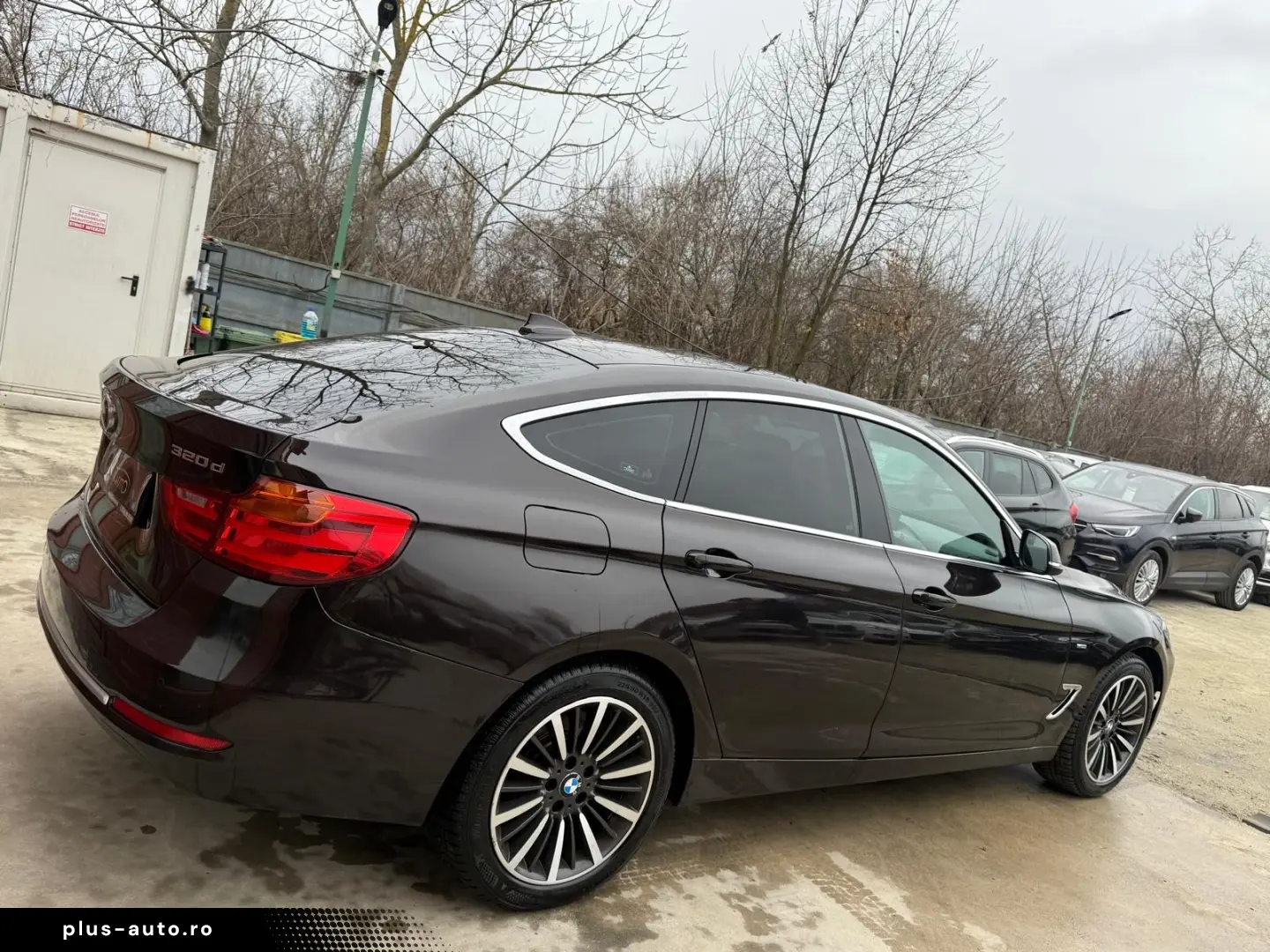 BMW Seria 3 320d GT Luxury Line