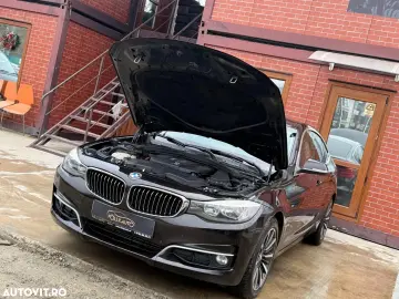 BMW Seria 3 320d GT Luxury Line