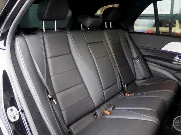 MERCEDES-BENZ GLE 300 d 4Matic
