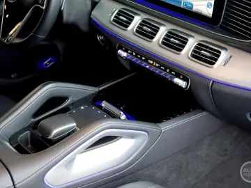 MERCEDES-BENZ GLE 300 d 4Matic