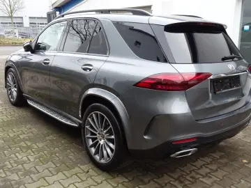 MERCEDES-BENZ GLE 450d 4M AMG Line AHK PANORAMA Memory 360