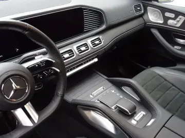 MERCEDES-BENZ GLE 450d 4M AMG Line AHK PANORAMA Memory 360