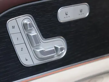 MERCEDES-BENZ GLS 600 Maybach 4MATIC Full Options