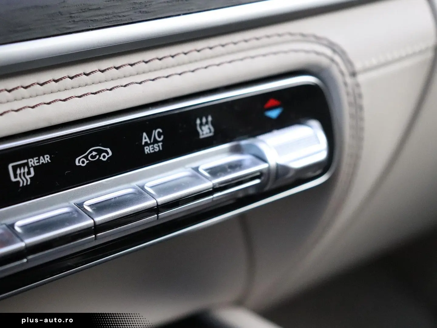 MERCEDES-BENZ GLS 600 Maybach 4MATIC Full Options