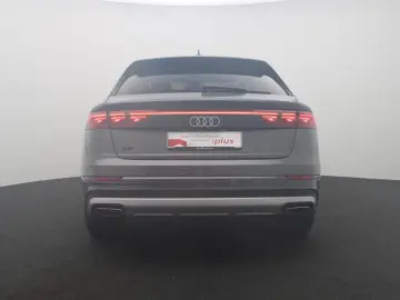 AUDI Q8 50 TDI quattro . Matrix B&O HuD ACC
