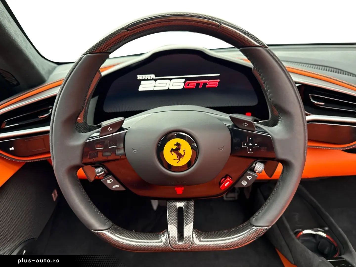 FERRARI 296 GTS  Embleme Navi PDC Klima Leder