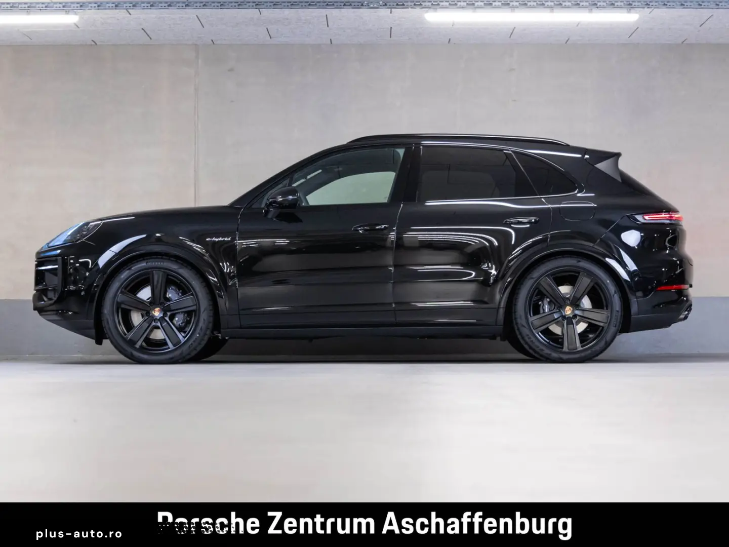 PORSCHE Cayenne E-Hybrid Panoramadach Luftfederung