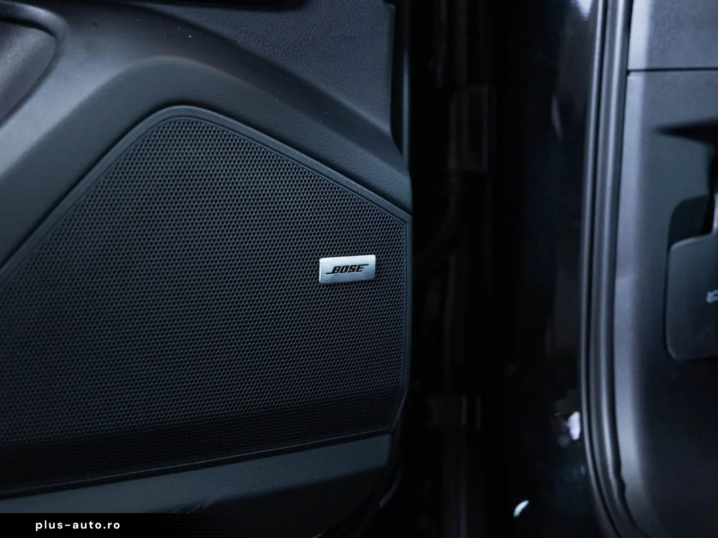 PORSCHE Cayenne E-Hybrid Panoramadach Luftfederung