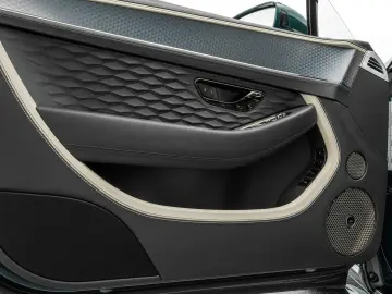 BENTLEY Continental GT Speed V8 Hybrid