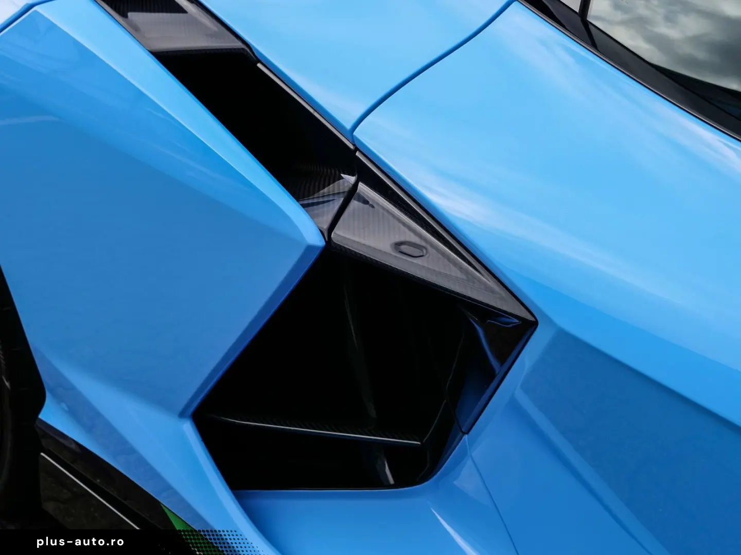 LAMBORGHINI Revuelto Blu Cepheus  Lower&Upper Carbon Exterio
