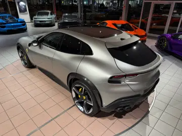 FERRARI Purosangue V12 CARBON EXTERIEUR & INTERIEUR PANO