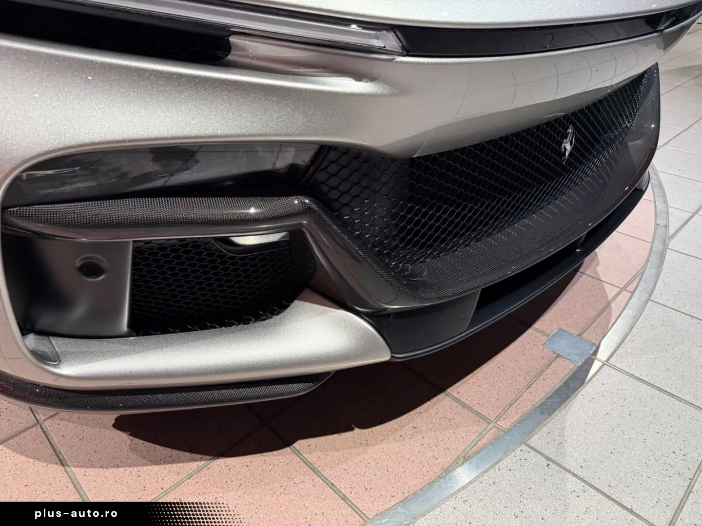 FERRARI Purosangue V12 CARBON EXTERIEUR & INTERIEUR PANO