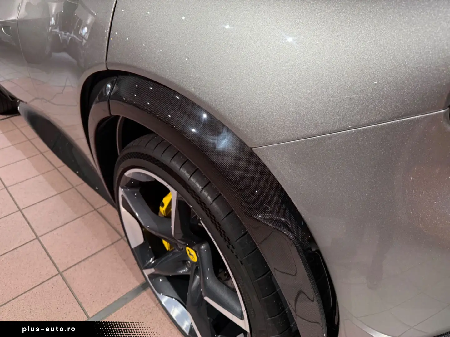 FERRARI Purosangue V12 CARBON EXTERIEUR & INTERIEUR PANO