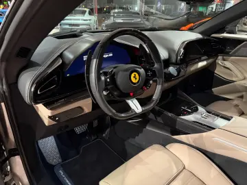 FERRARI Purosangue V12 CARBON EXTERIEUR & INTERIEUR PANO