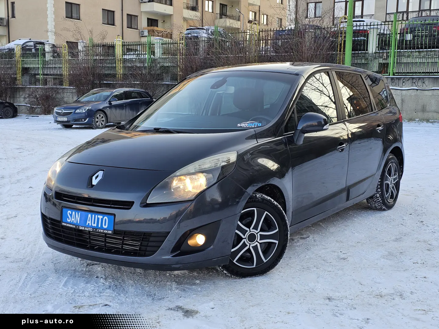 Renault Grand Scenic 7 locuri 2009 1.9 dCi 130 CP