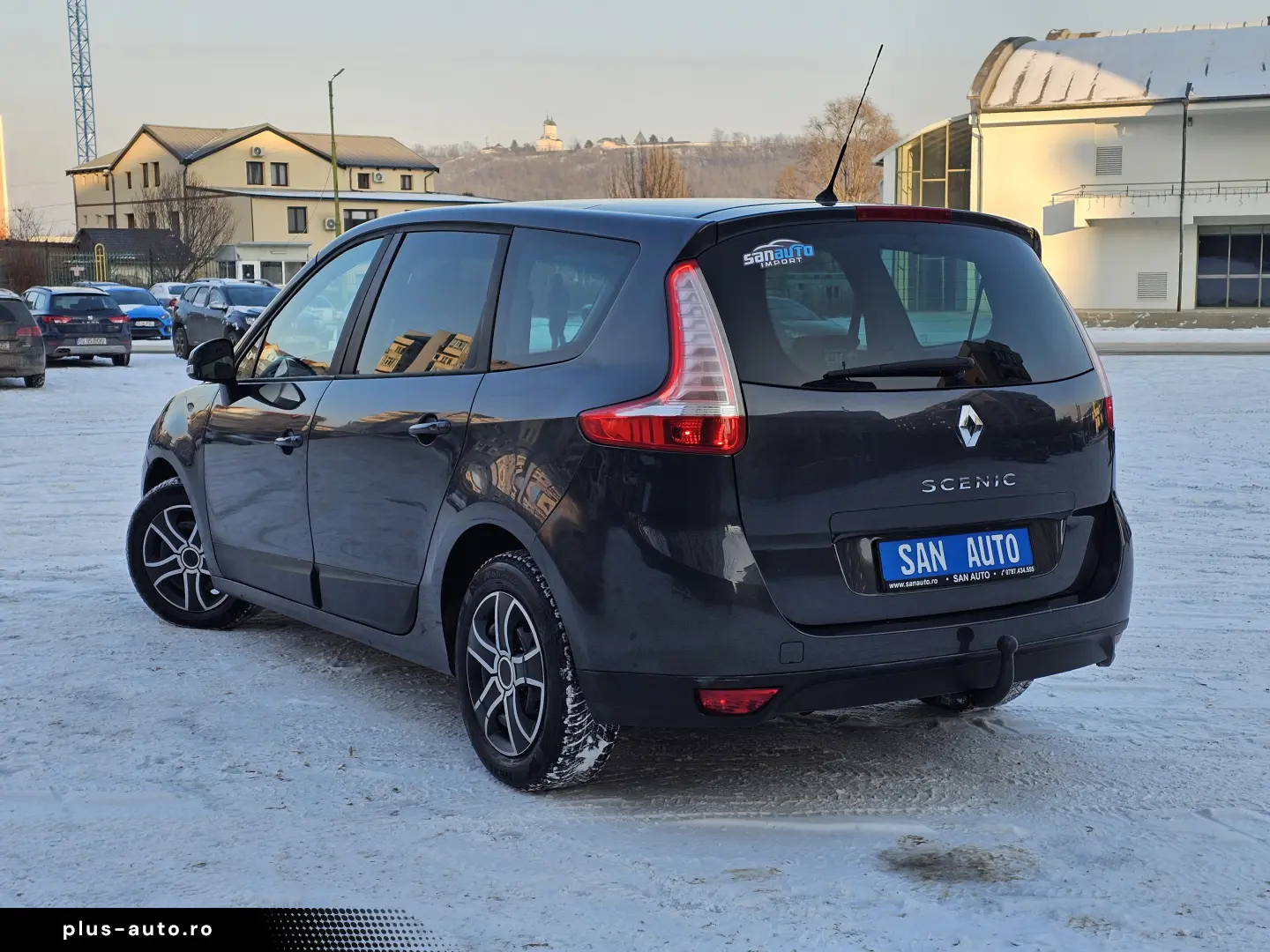 Renault Grand Scenic 7 locuri 2009 1.9 dCi 130 CP