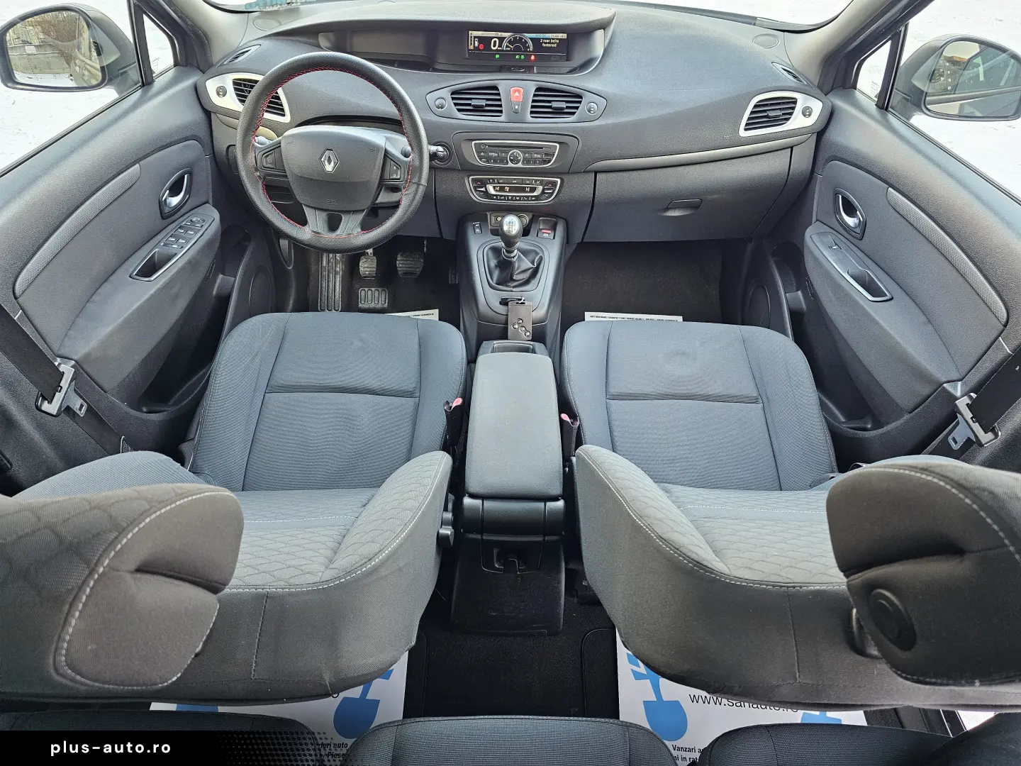 Renault Grand Scenic 7 locuri 2009 1.9 dCi 130 CP