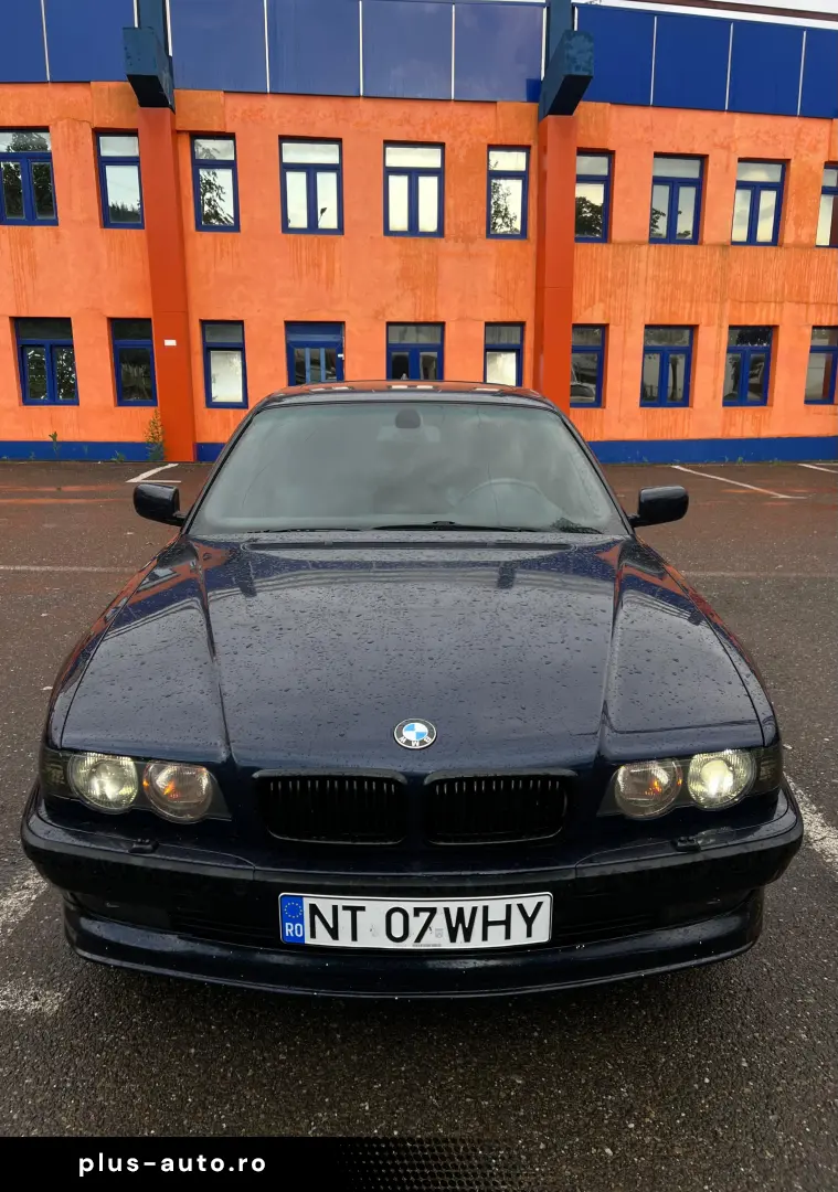 BMW 728