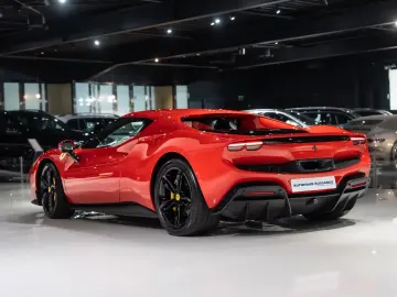 FERRARI 296 GTB RACING-SEATS CARBON-LED LIFT 360 KAM