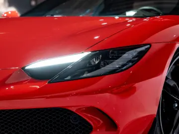 FERRARI 296 GTB RACING-SEATS CARBON-LED LIFT 360 KAM