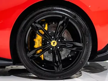 FERRARI 296 GTB RACING-SEATS CARBON-LED LIFT 360 KAM