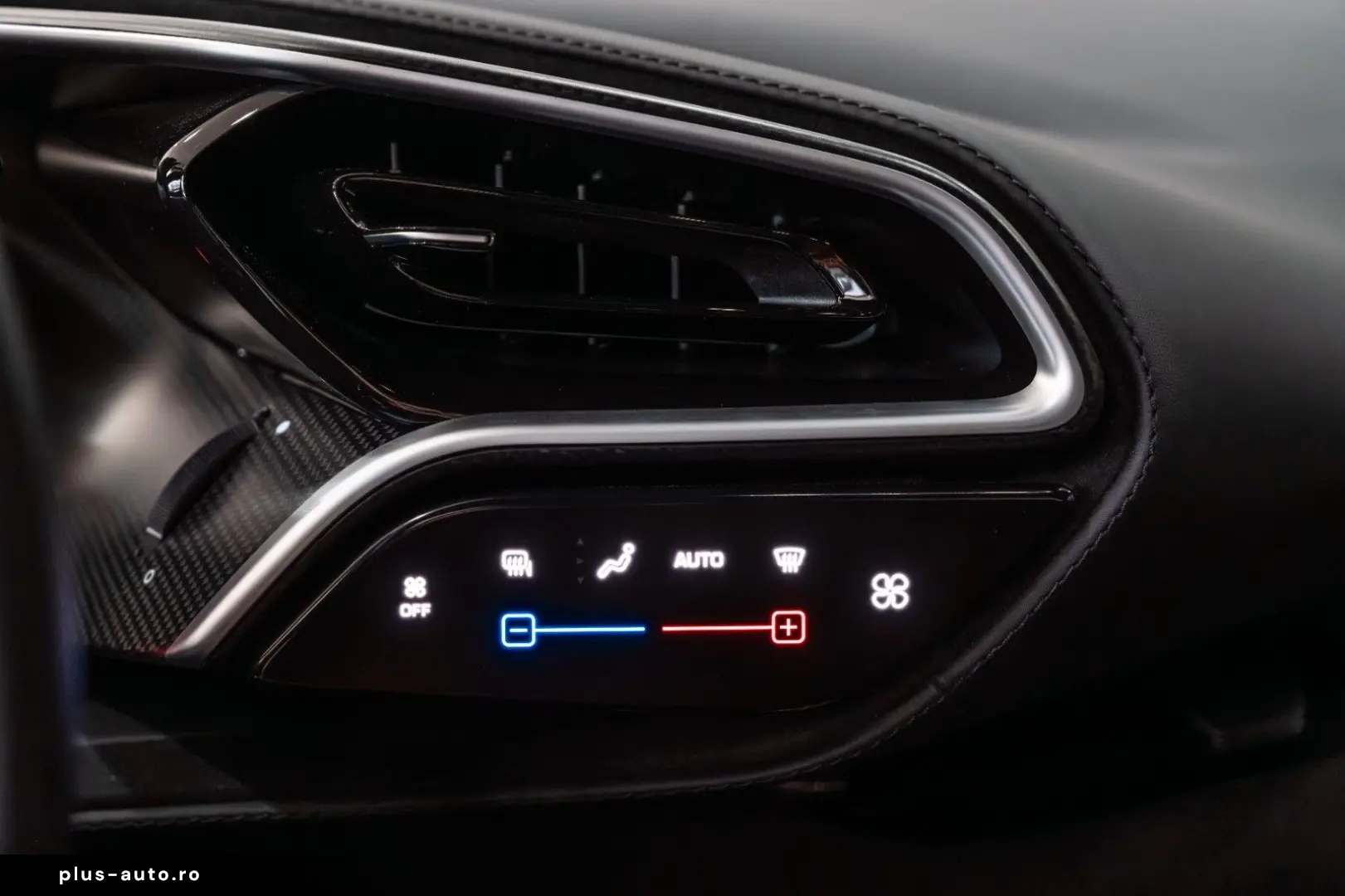 FERRARI 296 GTB RACING-SEATS CARBON-LED LIFT 360 KAM