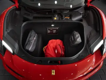 FERRARI 296 GTB RACING-SEATS CARBON-LED LIFT 360 KAM