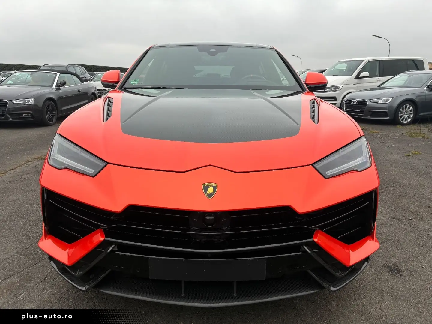 LAMBORGHINI Urus Performante VOLL Carbon VOLL Alcantara