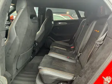 LAMBORGHINI Urus Performante VOLL Carbon VOLL Alcantara