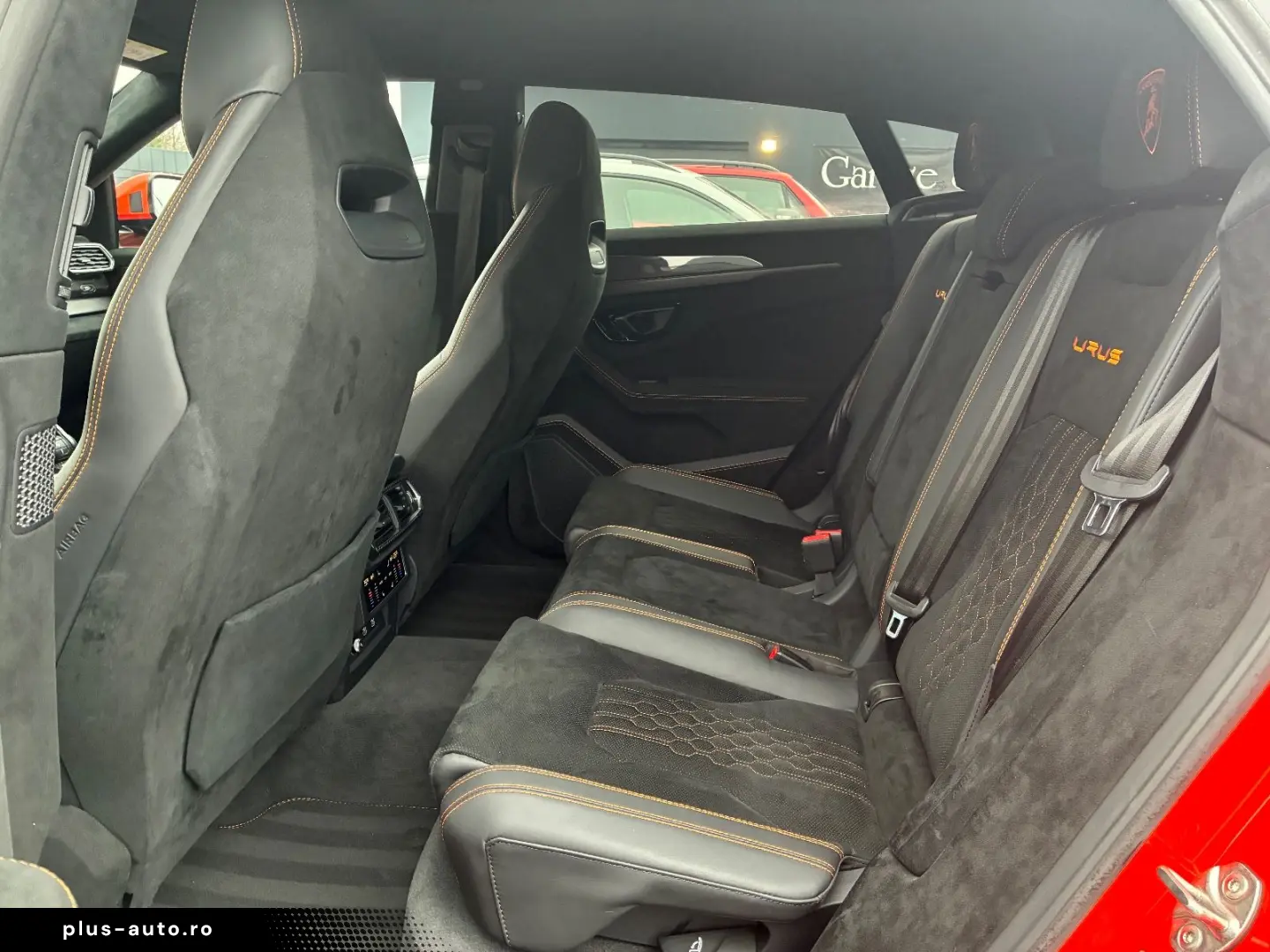 LAMBORGHINI Urus Performante VOLL Carbon VOLL Alcantara