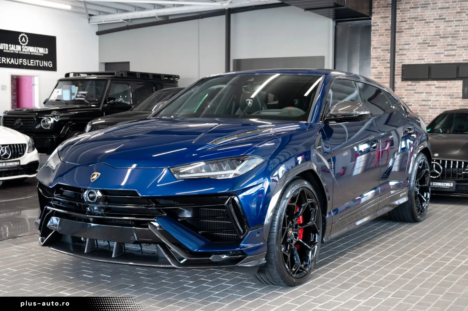 LAMBORGHINI Urus Performante FULL CARBON AKRAPOVIC B&O VOLL