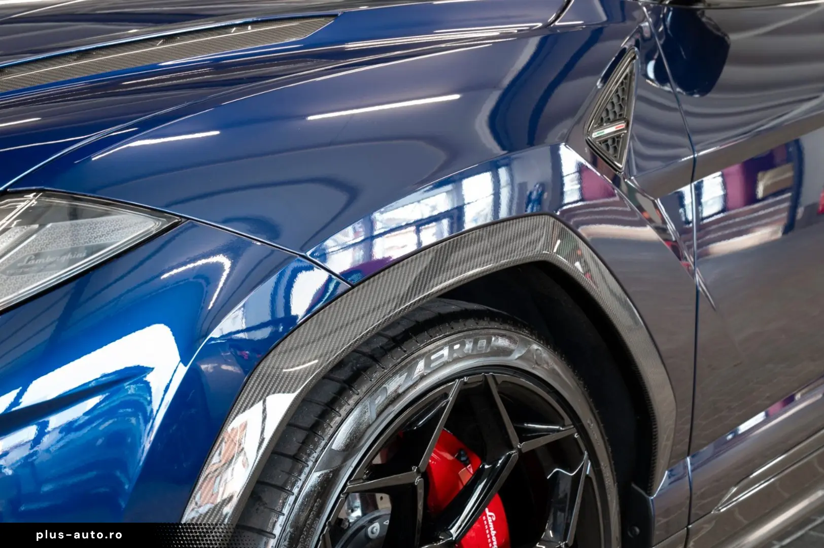 LAMBORGHINI Urus Performante FULL CARBON AKRAPOVIC B&O VOLL