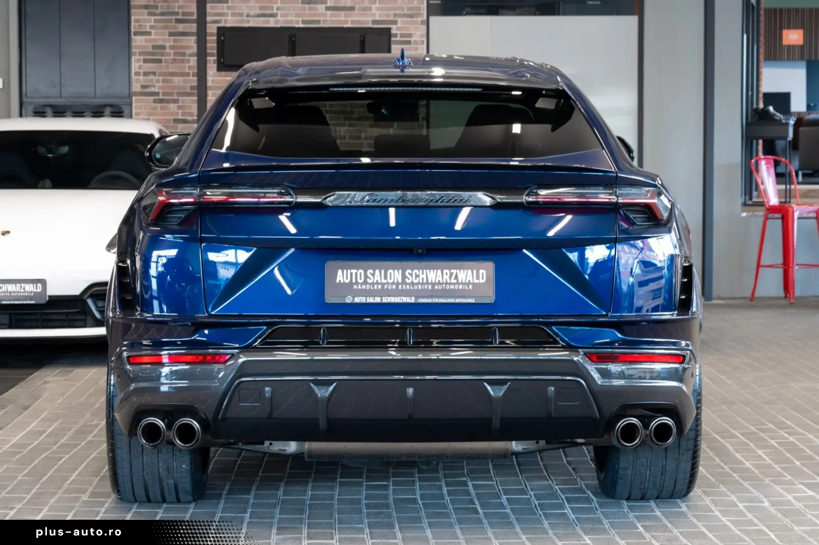 LAMBORGHINI Urus Performante FULL CARBON AKRAPOVIC B&O VOLL