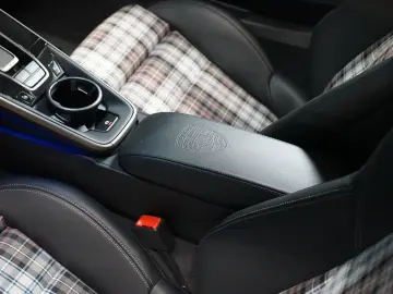 PORSCHE TURBO 50YEARS MANUFAKTUR PPF