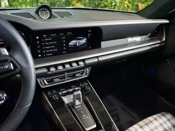 PORSCHE TURBO 50YEARS MANUFAKTUR PPF