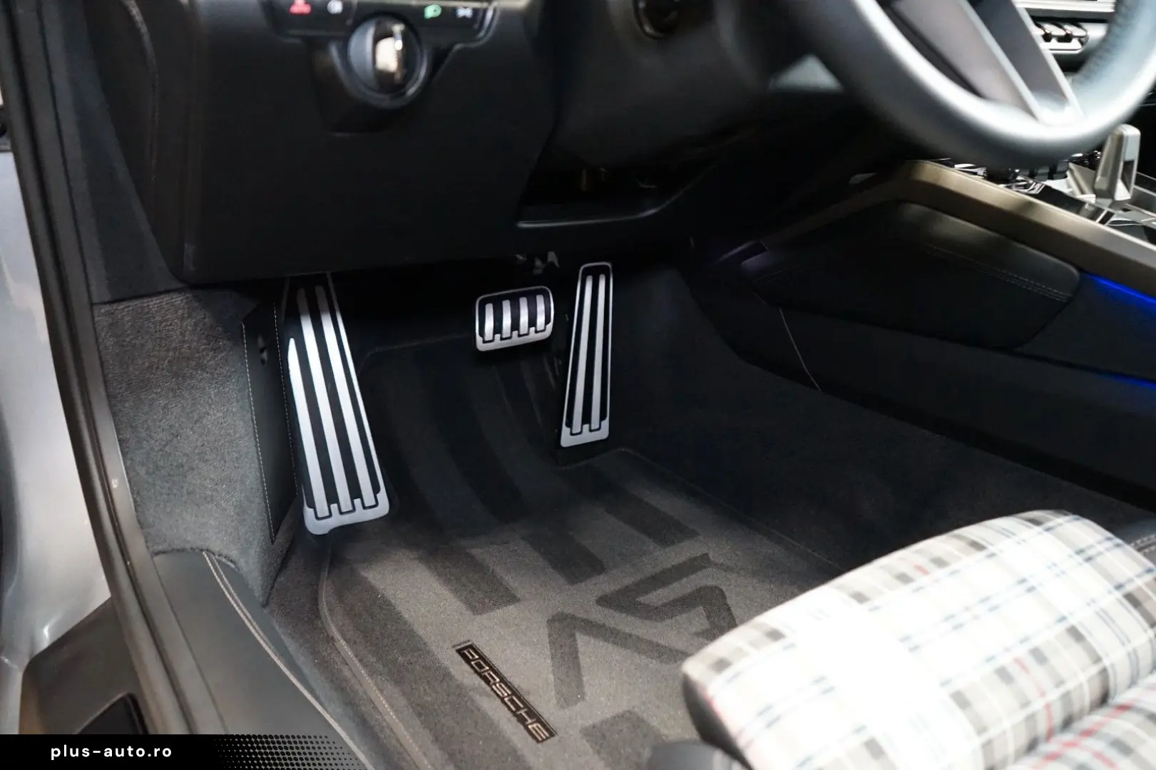 PORSCHE TURBO 50YEARS MANUFAKTUR PPF