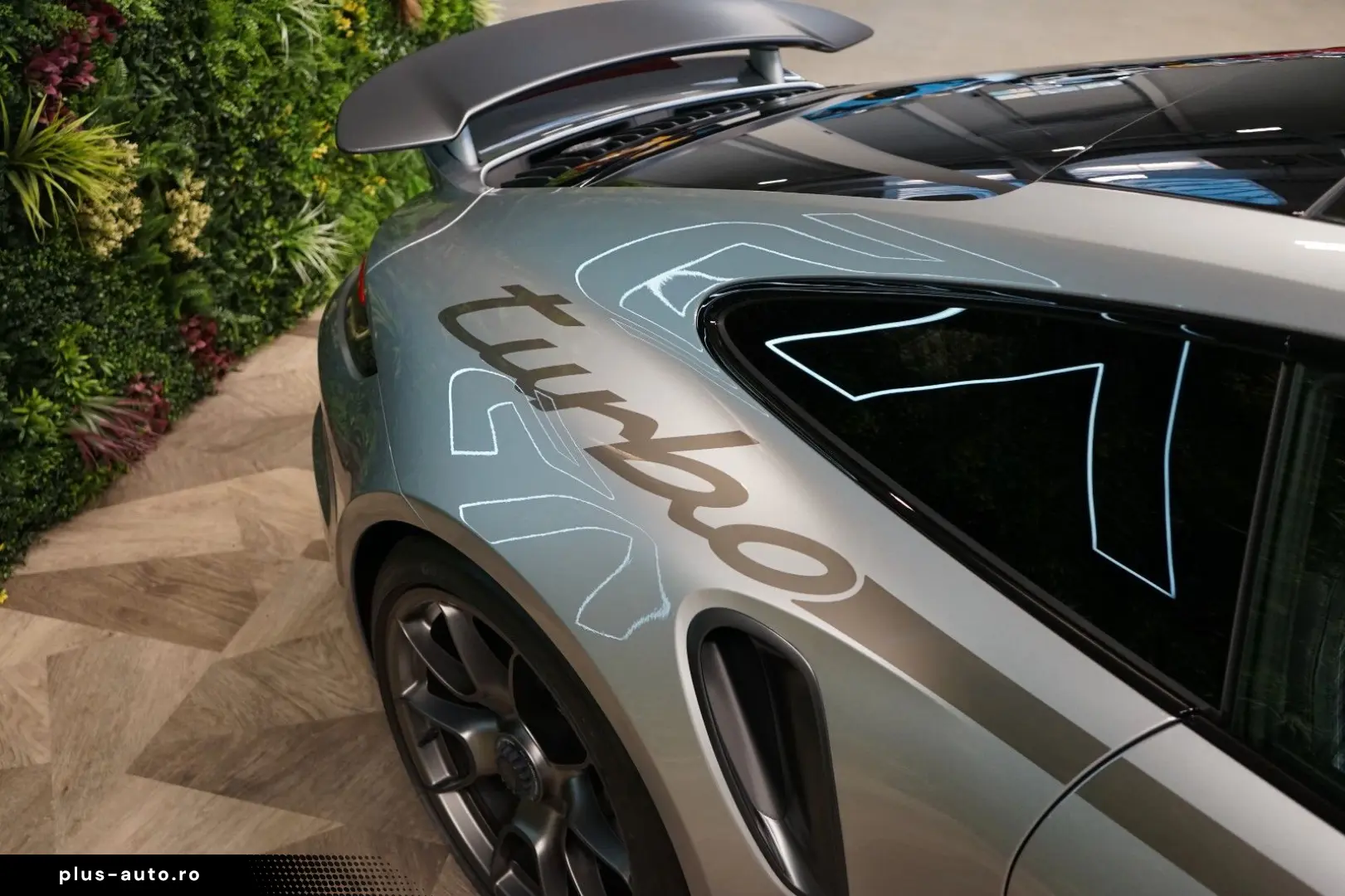 PORSCHE TURBO 50YEARS MANUFAKTUR PPF