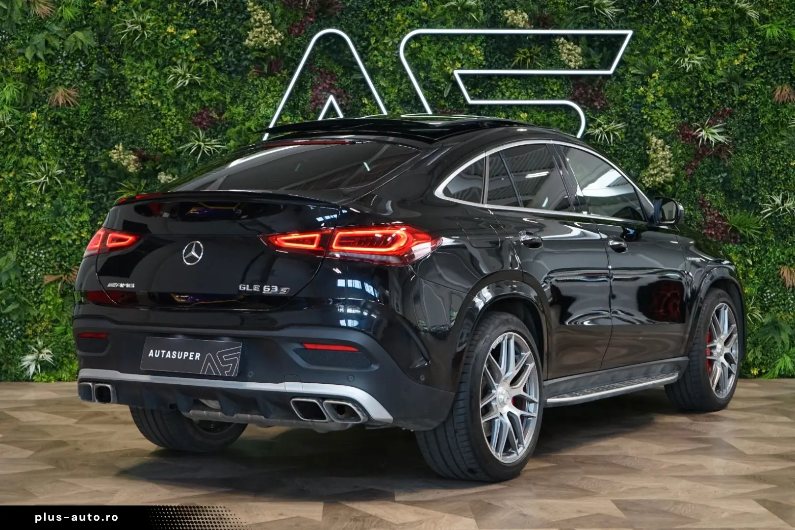 MERCEDES-BENZ 4MATIC MASSAGE HUD BURM TOW