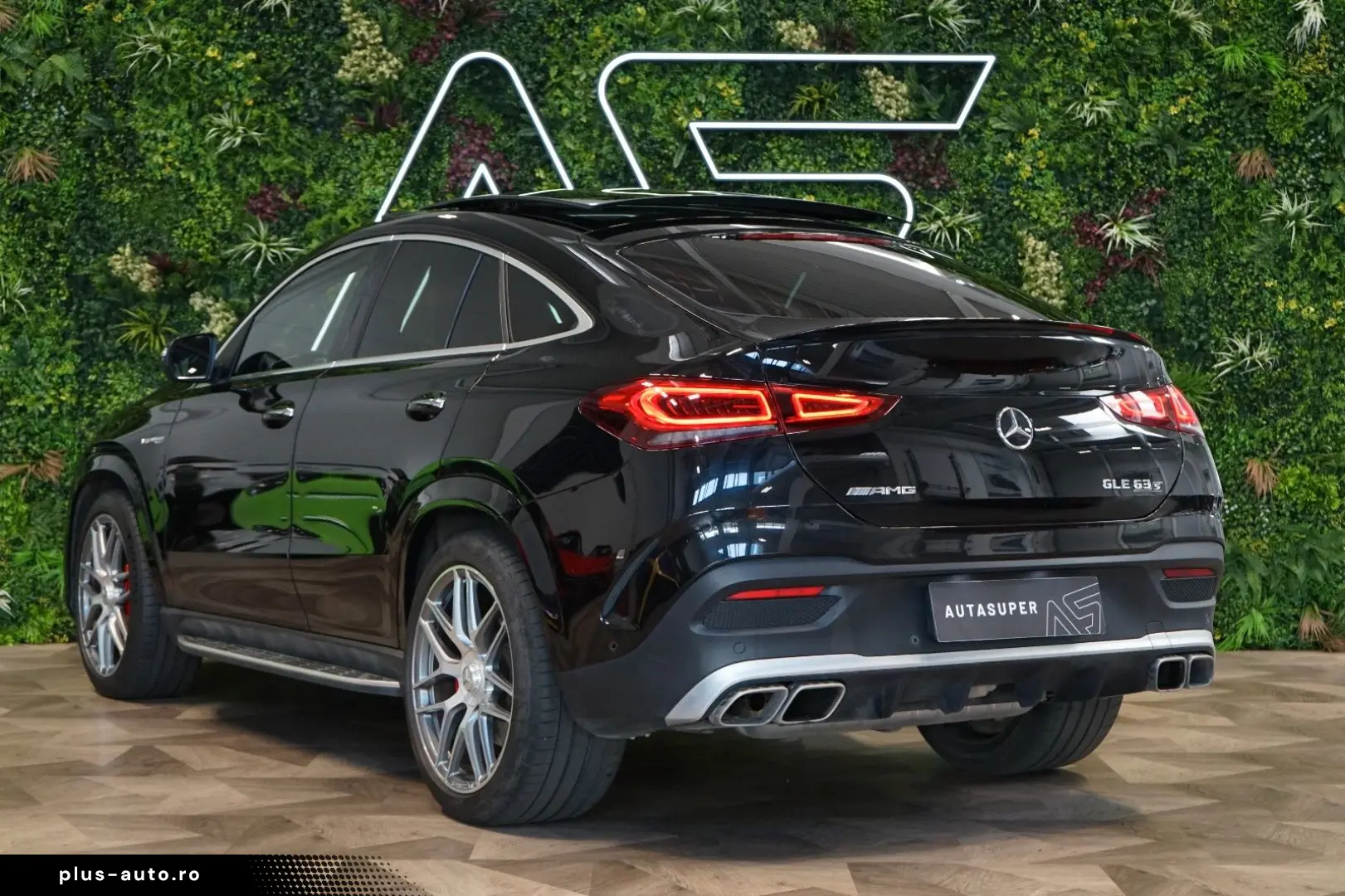 MERCEDES-BENZ 4MATIC MASSAGE HUD BURM TOW